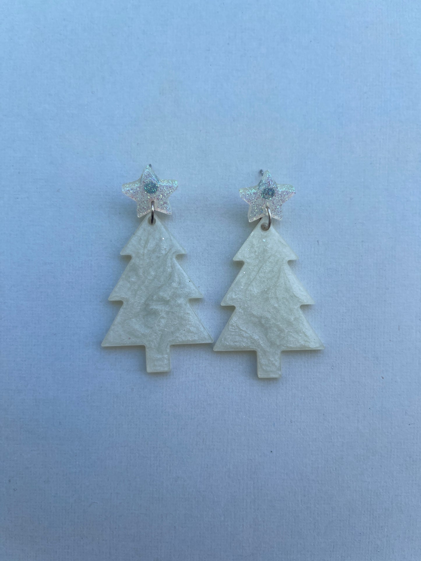 Christmas Tree Dangle - Pearl