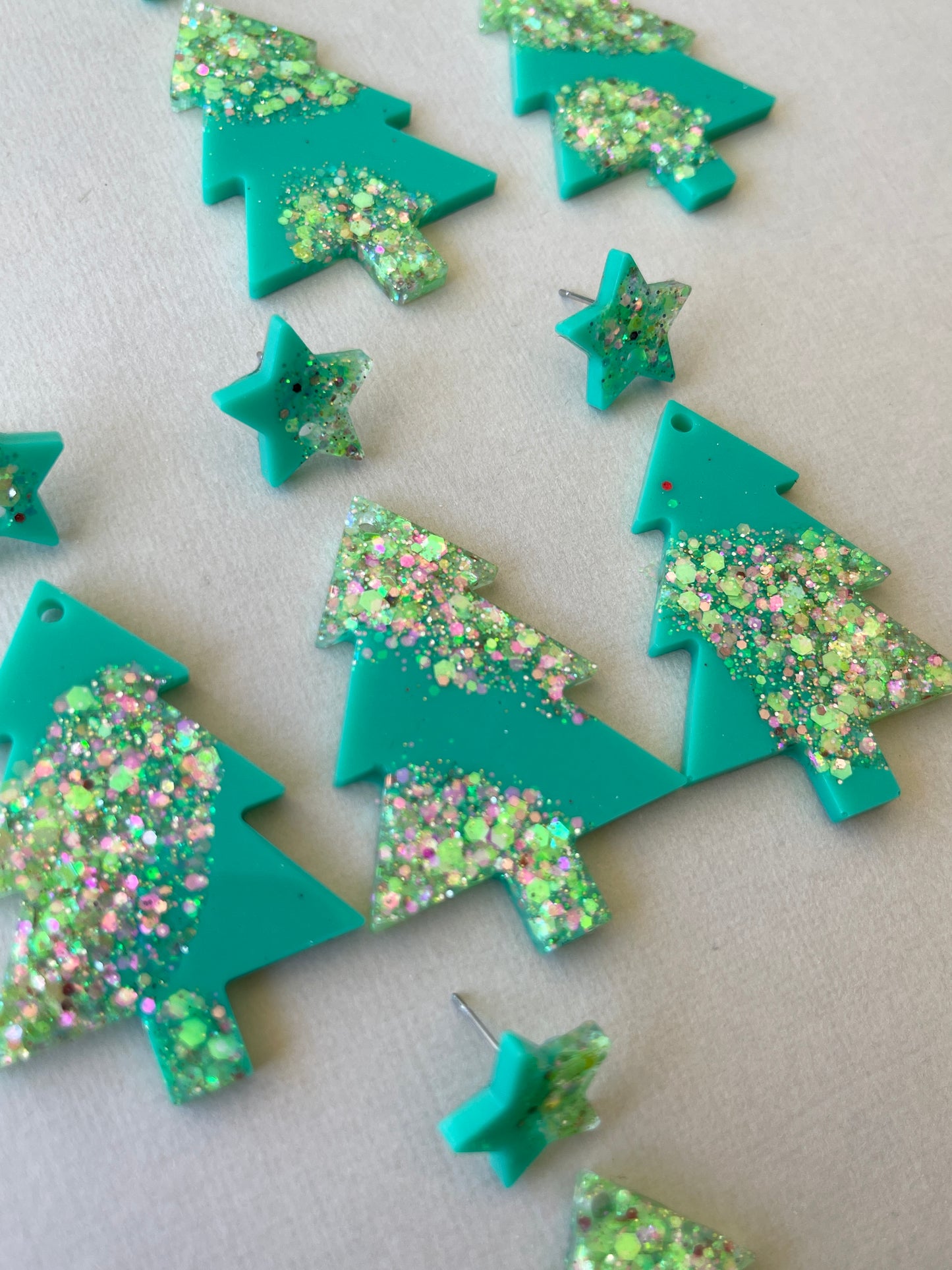 Christmas Tree Dangle - Green