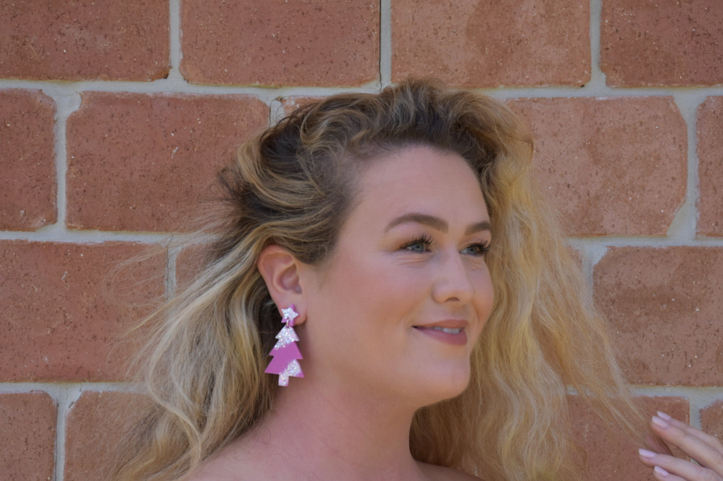 Christmas Tree Dangle - Pink