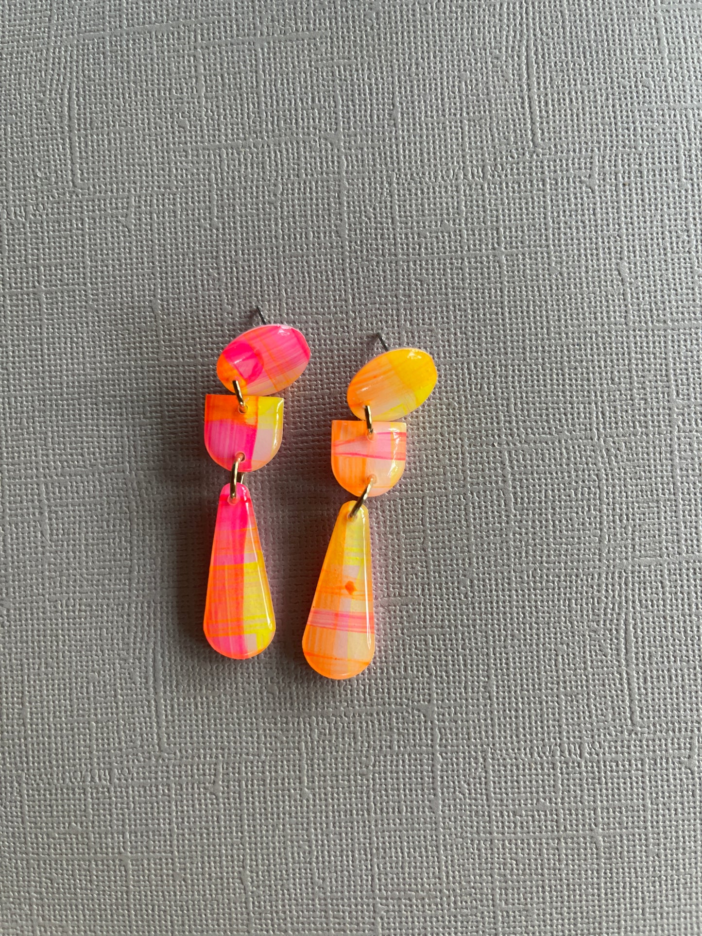 Neon Gingham - Small Droplets