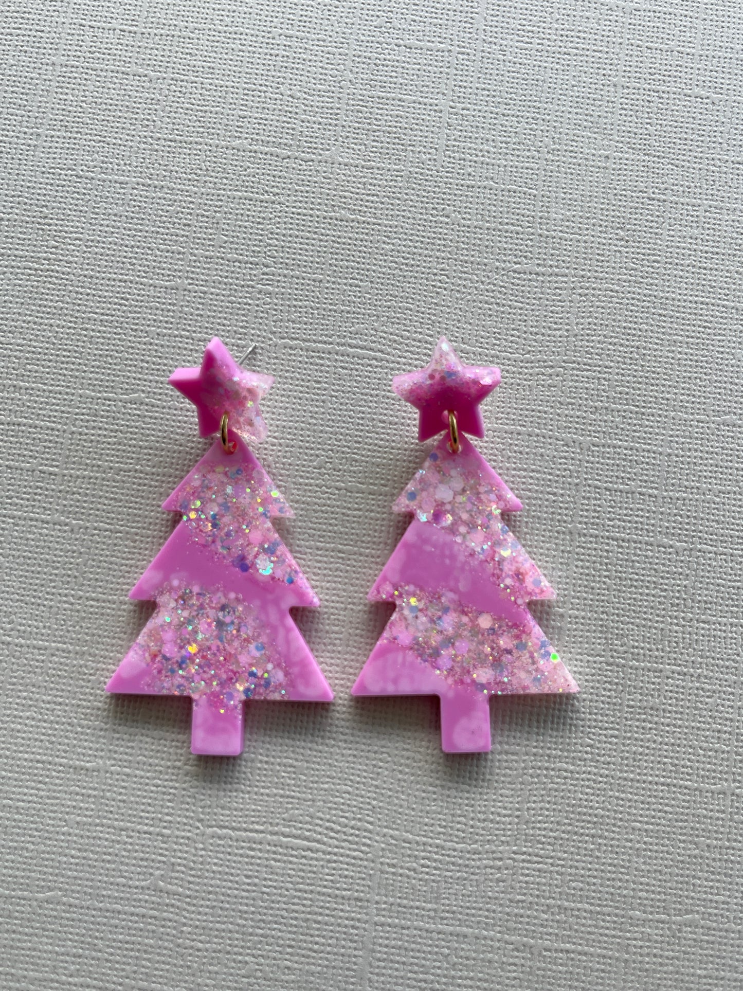Christmas Tree Dangle - Pink