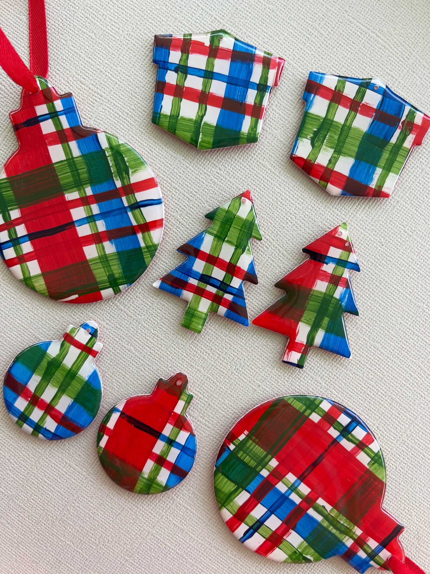 Christmas Bauble Hoop - Tartan