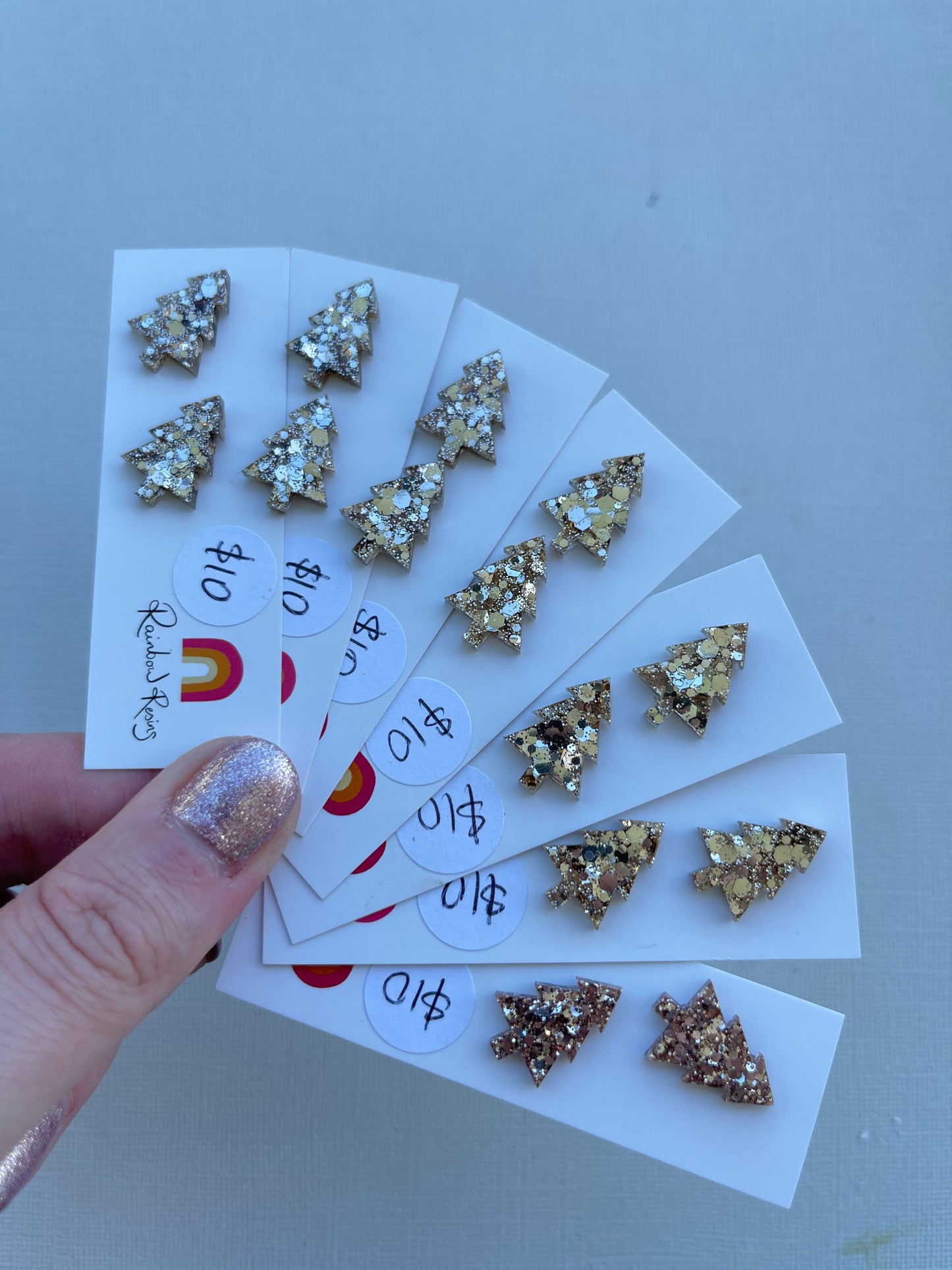 Christmas Tree Stud - Antique Gold