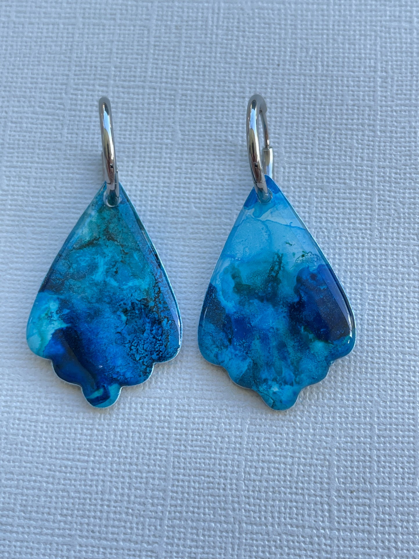 Blue Marble - Wavy Hoop