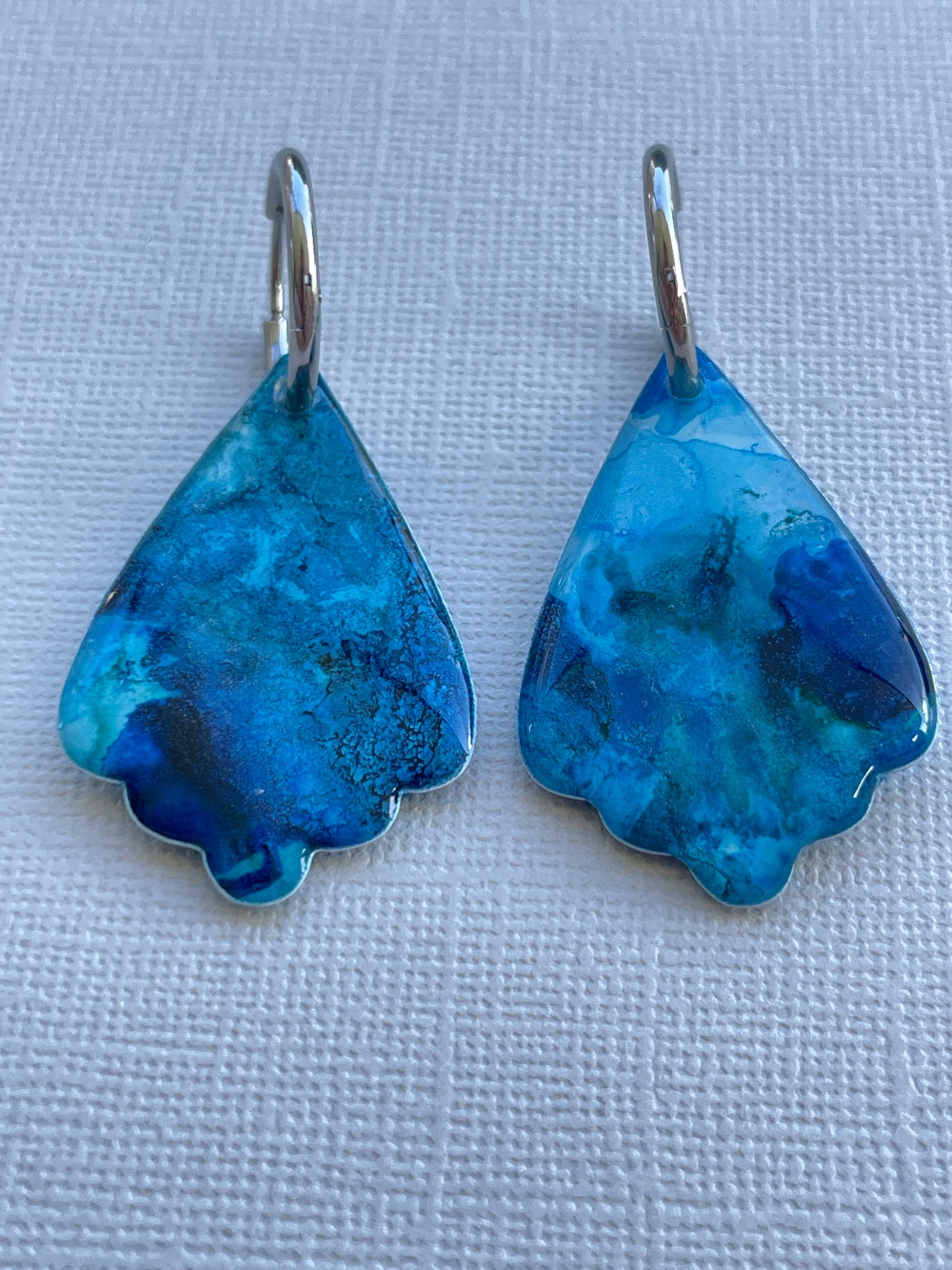 Blue Marble - Wavy Hoop